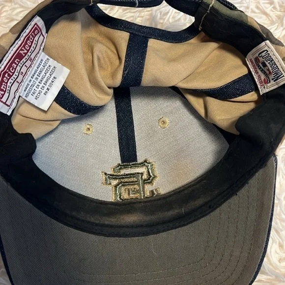 San Francisco Giants Hat - Picture 2 of 3